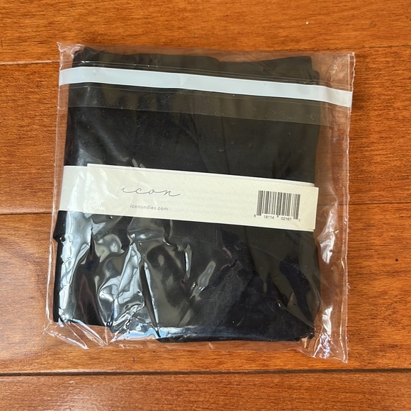 SET OF THREE ICON BY THINX LEAK PROOF PANTIES HIPHUGGER SIZE EXTRA SMALL - Picture 3 of 3